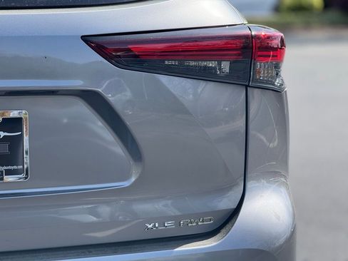 New 2026 Toyota Highlander XLE AWD/4WD image 10
