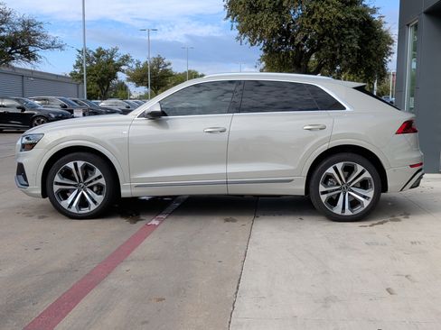 Certified 2022 Audi Q8 Premium Plus w/ Premium Plus Package image 6