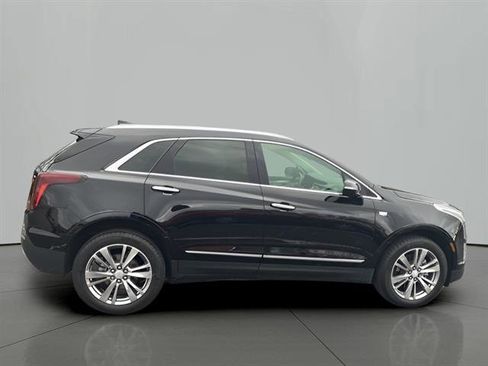 Certified 2023 Cadillac XT5 Premium Luxury w/ Technology Package image 6