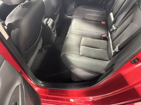 Used 2017 Nissan Sentra SR Turbo w/ SR Turbo Premium Package image 30