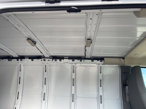 New 2025 Chevrolet Express 2500 image 32