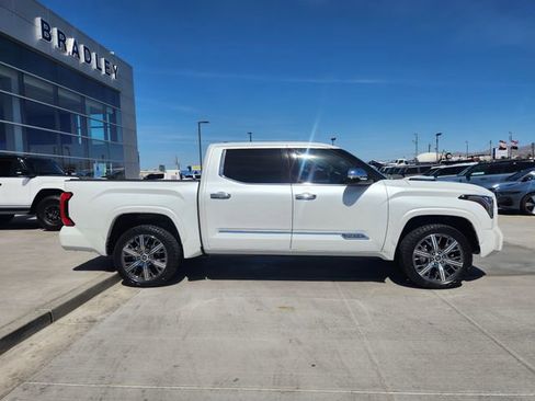 Used 2025 Toyota Tundra Platinum image 4