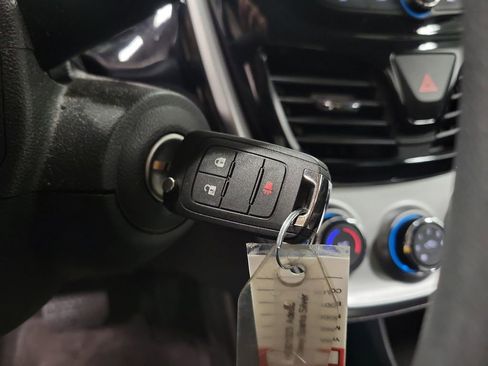 Used 2017 Chevrolet Spark LT image 15