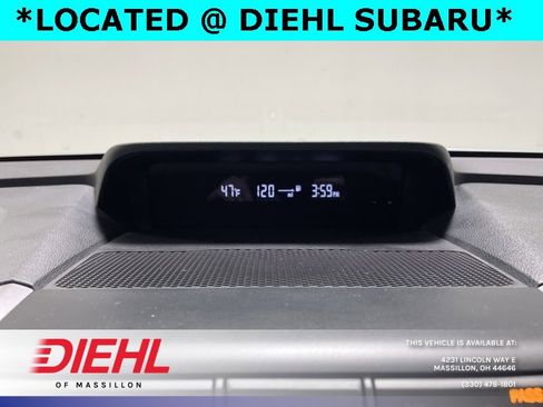 Used 2022 Subaru Ascent Premium w/ Convenience Package image 30