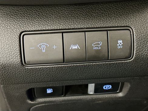 Used 2023 Hyundai Santa Fe SEL Convenience image 17