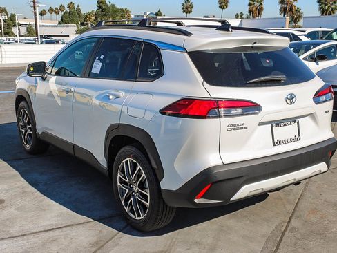New 2026 Toyota Corolla Cross XLE FWD image 7