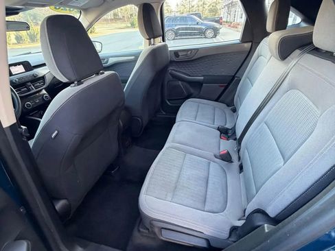 Used 2020 Ford Escape S image 21