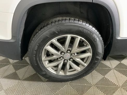 Used 2018 GMC Acadia SLE w/ Driver Alert Package I AWD/4WD image 11
