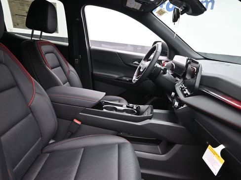 New 2026 Chevrolet Equinox RS w/ Convenience Package III image 7