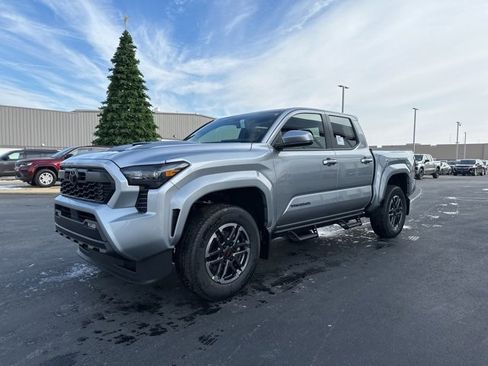 New 2026 Toyota Tacoma TRD Sport image 3