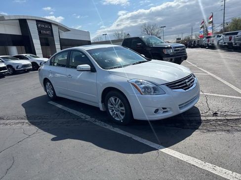 Used 2010 Nissan Altima 2.5 SL w/ SL Pkg image 8