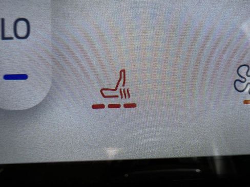 Used 2023 Ford Edge SEL image 27