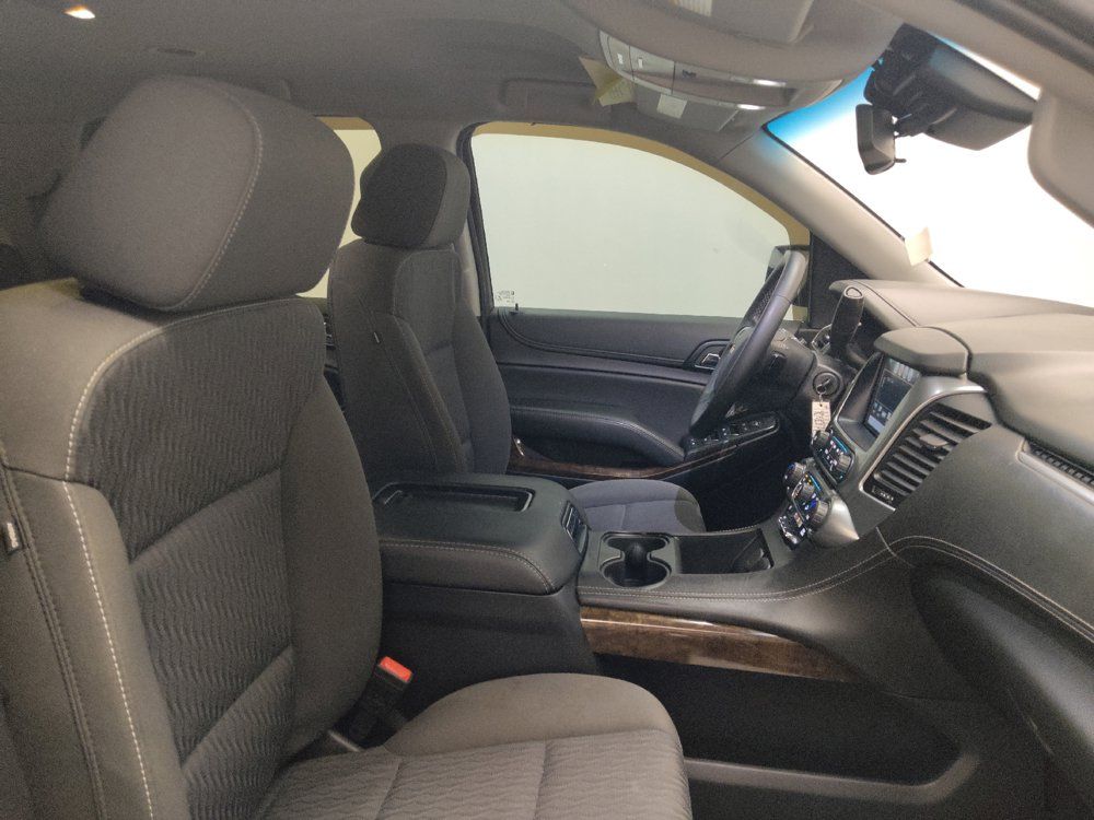 Used 2020 Chevrolet Tahoe LS w/ Enhanced Driver Alert Package RWD image 21