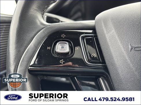 Used 2022 Lincoln Corsair Reserve image 26