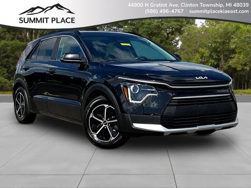 Certified 2023 Kia Niro EX FWD image 1