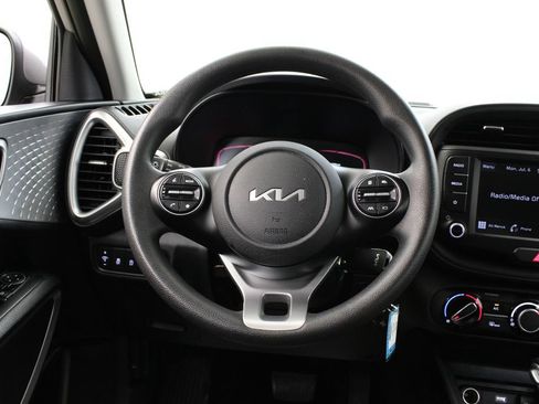 Used 2024 Kia Soul LX w/ Option Group 015 FWD image 20