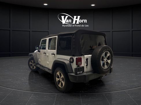 Used 2016 Jeep Wrangler Unlimited Sport w/ Dual Top Group AWD/4WD image 5