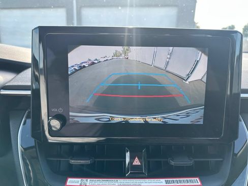 Used 2026 Toyota Corolla LE FWD image 10