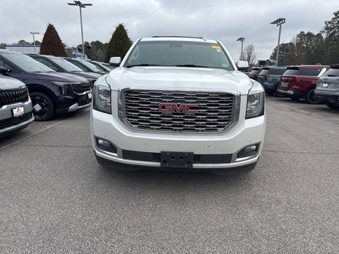 Used 2020 GMC Yukon Denali w/ Open Road Package image 6