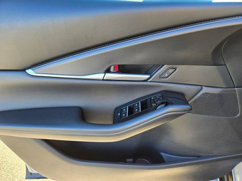 Certified 2025 MAZDA CX-30 AWD 2.5 S w/ Select Sport Pkg image 22