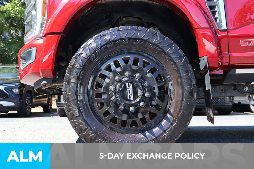 Used 2025 Ford F450 Platinum w/ Platinum Plus Package AWD/4WD image 3