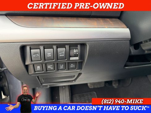 Used 2015 Subaru Outback 3.6R Limited image 24