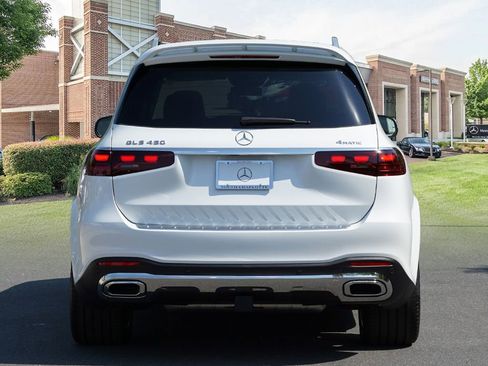 New 2026 Mercedes-Benz GLS 450 4MATIC image 5