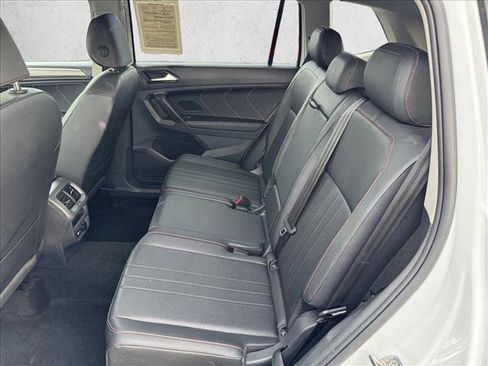 Used 2024 Volkswagen Tiguan Wolfsburg Edition image 17