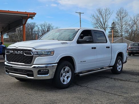 New 2026 RAM 1500 Big Horn AWD/4WD image 10