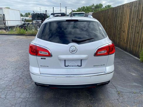 Used 2017 Buick Enclave Leather w/ Trailering Package FWD image 7