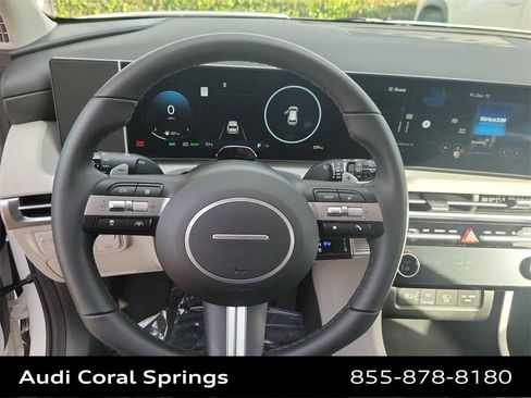 Used 2025 Hyundai Tucson SEL image 15