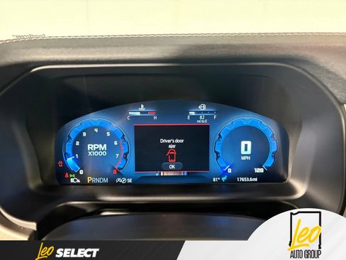 Used 2025 Ford Bronco Outer Banks AWD/4WD image 12