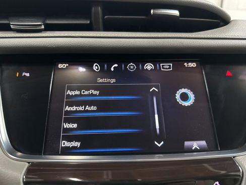 Used 2017 Cadillac XT5 Luxury w/ Driver Awareness Package image 31