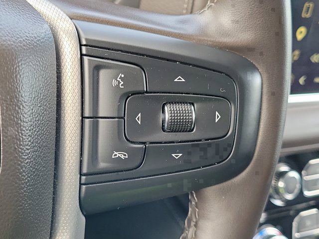 Used 2024 GMC Yukon Denali RWD image 28