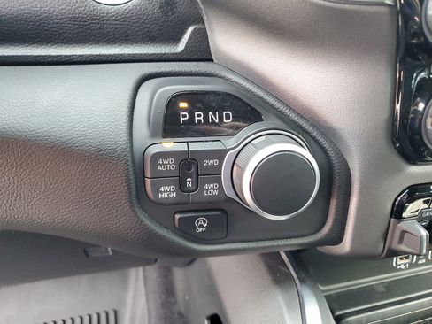 Certified 2025 RAM 1500 Big Horn image 25