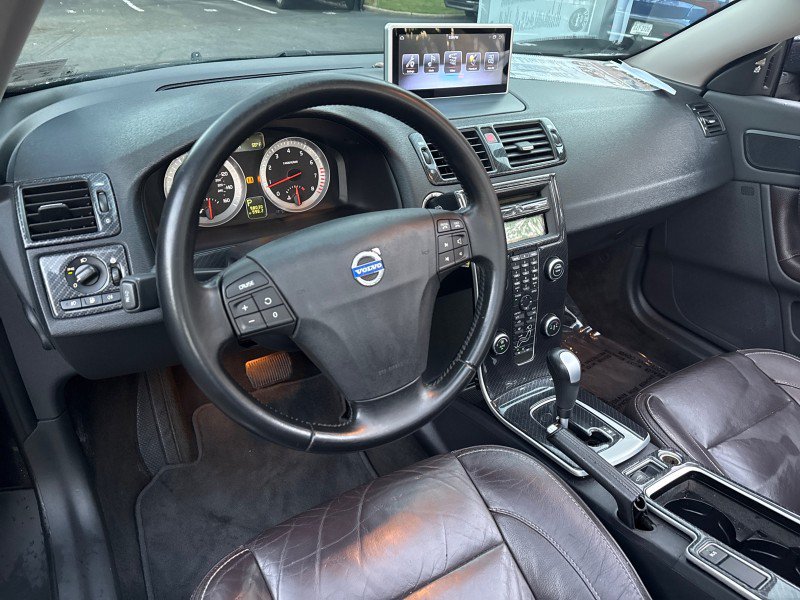 Used 2011 Volvo C70 T5 w/ Convenience Pkg FWD image 17