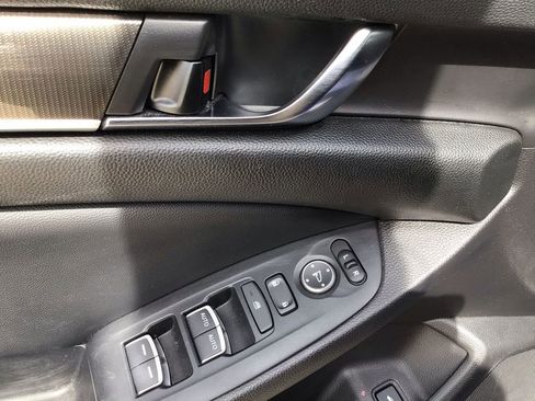 Used 2022 Honda Accord Sport image 24