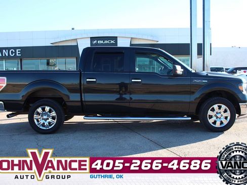 Used 2011 Ford F150 XLT w/ XLT Chrome Pkg image 11