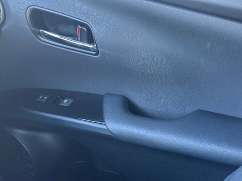 Used 2016 Toyota Prius Four w/ Advanced Technology Package image 34