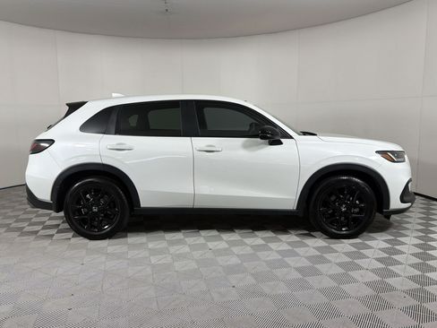 Certified 2024 Honda HR-V Sport image 8