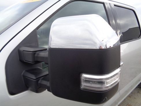 Used 2019 Ford F250 XLT w/ XLT Premium Package image 22