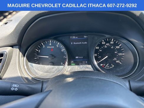 Used 2019 Nissan Rogue SL w/ Premium Package AWD/4WD image 19