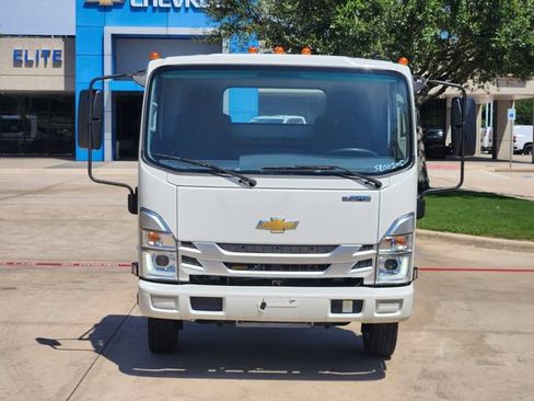 New 2025 Chevrolet Low Cab Forward 5500XG RWD image 8