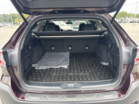 Used 2025 Subaru Outback Limited AWD/4WD image 31