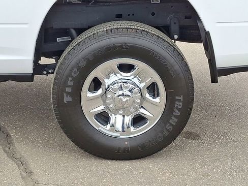 Used 2024 RAM 2500 Tradesman w/ Chrome Appearance Group image 26