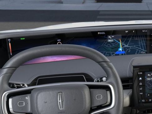 New 2026 Lincoln Nautilus Premier AWD/4WD image 13