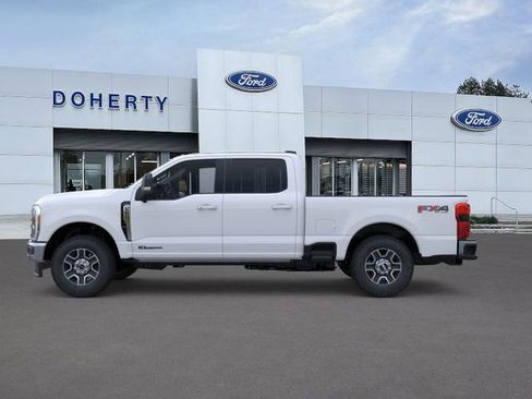 New 2026 Ford F250 Lariat w/ FX4 Off-Road Package image 3