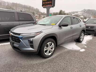 Used 2024 Chevrolet Trax LS