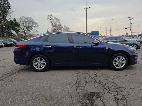 Used 2018 Kia Optima LX image 8