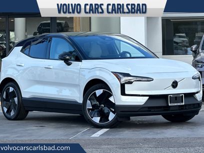 New 2026 Volvo EX30 Ultra w/ Climate Package